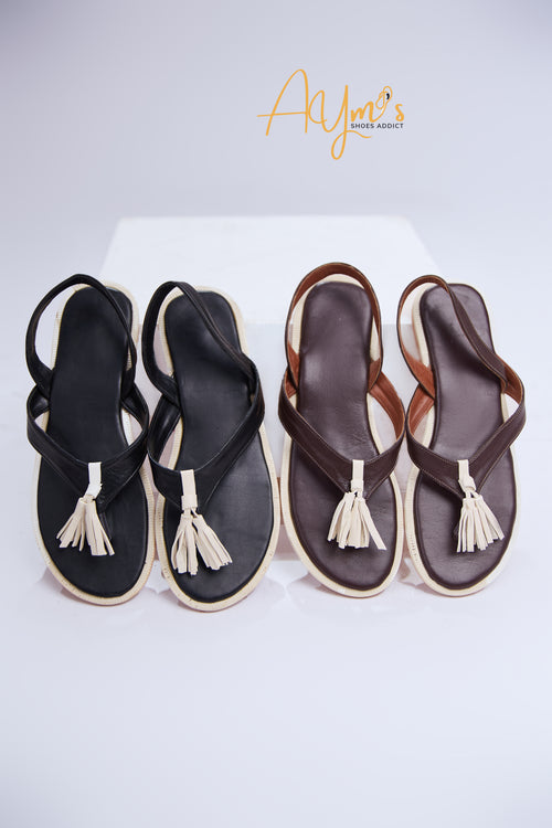 Sandales Plates Femme à Pompon Élégance